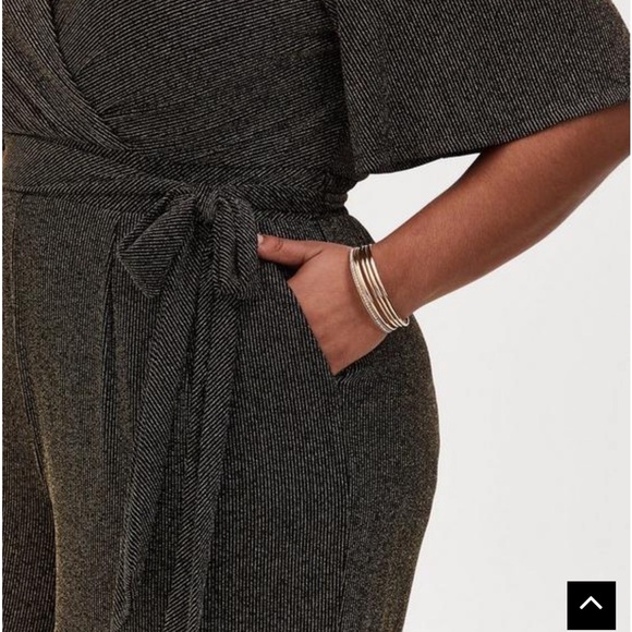 Torrid jumpsuit size 00 - Picture 2 of 13